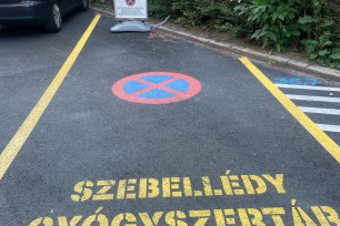 Ingyenes parkolási lehetőség