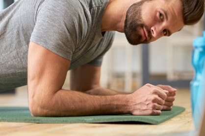 A plank dicsérete - csökkentsd a vérnyomásod természetesen